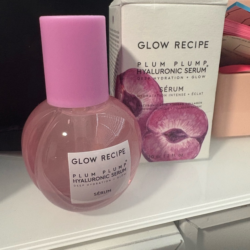 Glow Recipe Plum Plump Hyaluronic Serum - Pink